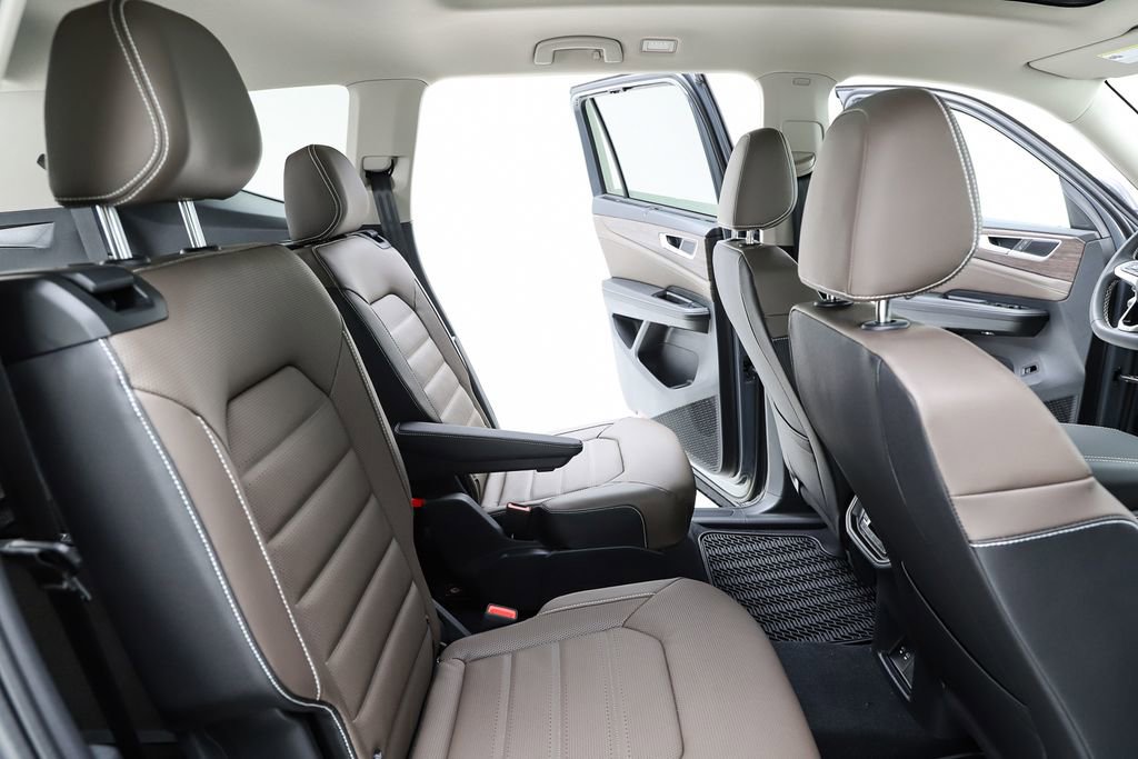 New 2026 Volkswagen Atlas SEL image 38