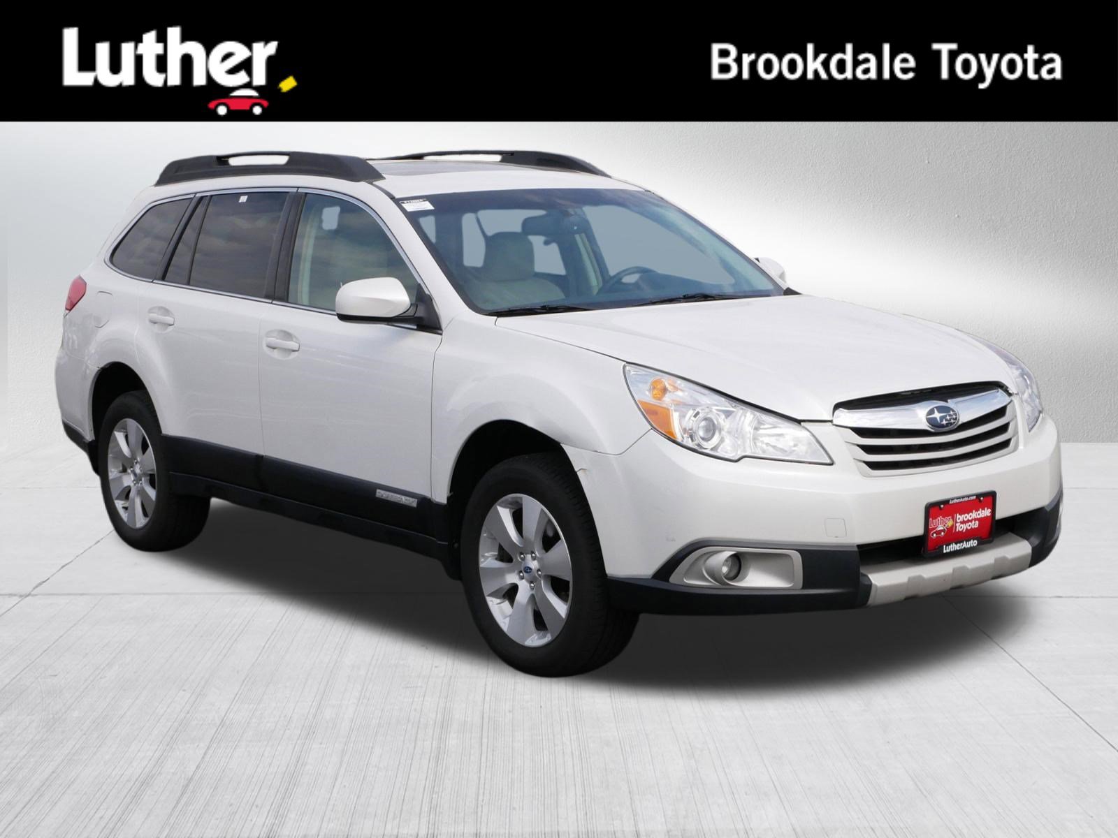Used 2012 Subaru Outback 3.6R Limited image 1