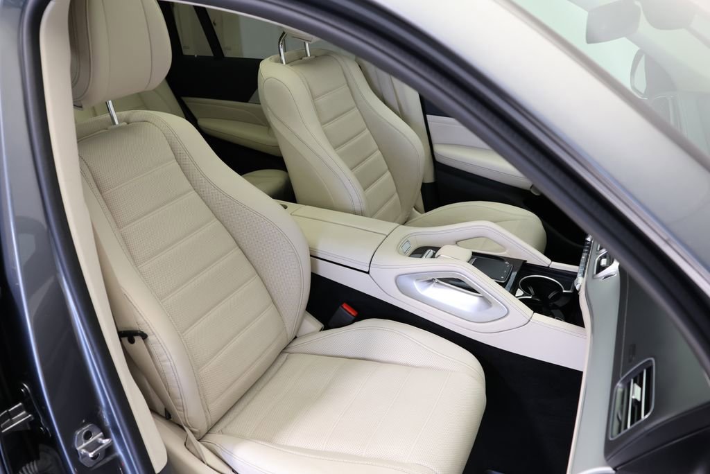 Certified 2023 Mercedes-Benz GLS 450 4MATIC image 51