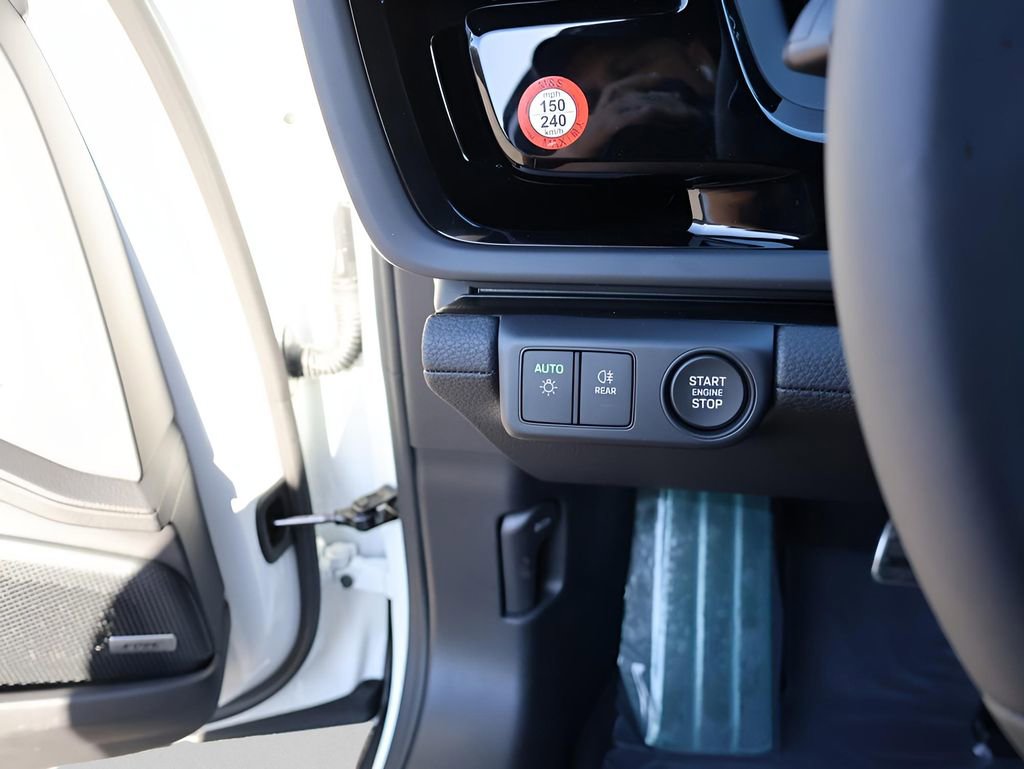 New 2026 Porsche Panamera 4 image 35