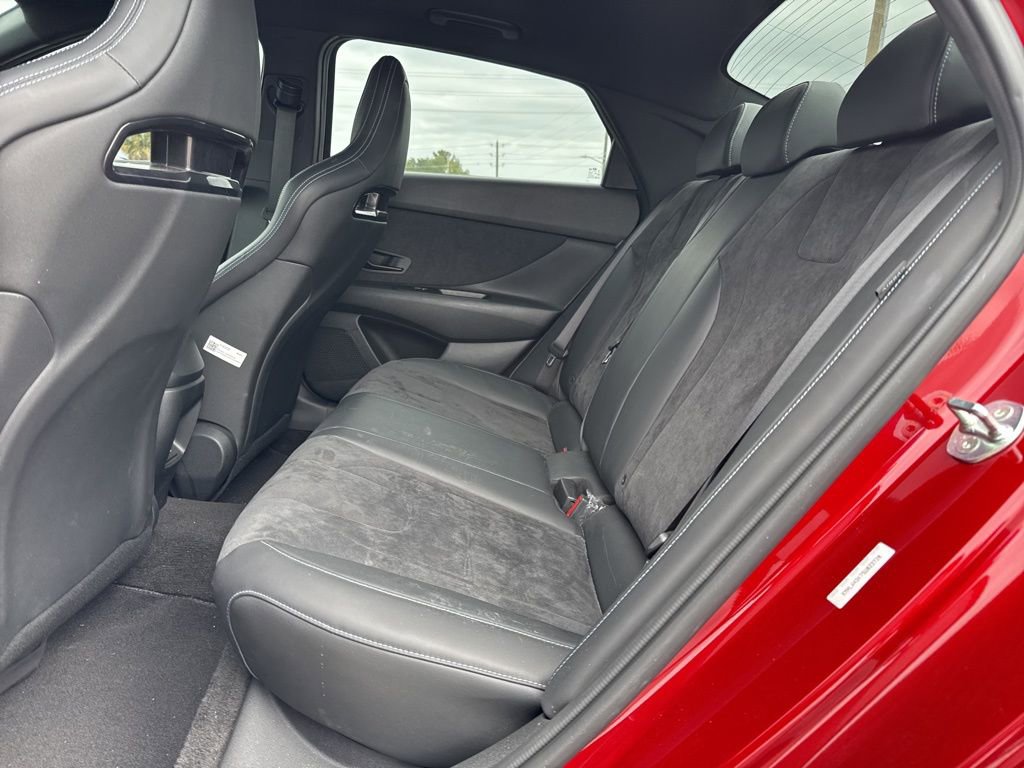 Used 2025 Hyundai Elantra N FWD image 9