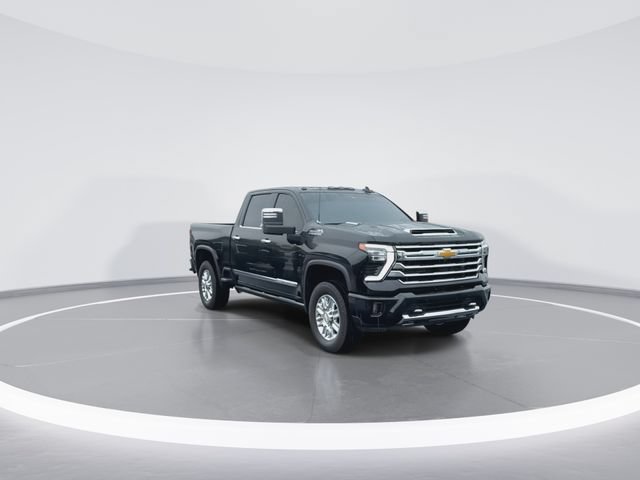 Used 2024 Chevrolet Silverado 2500 High Country AWD/4WD video 2