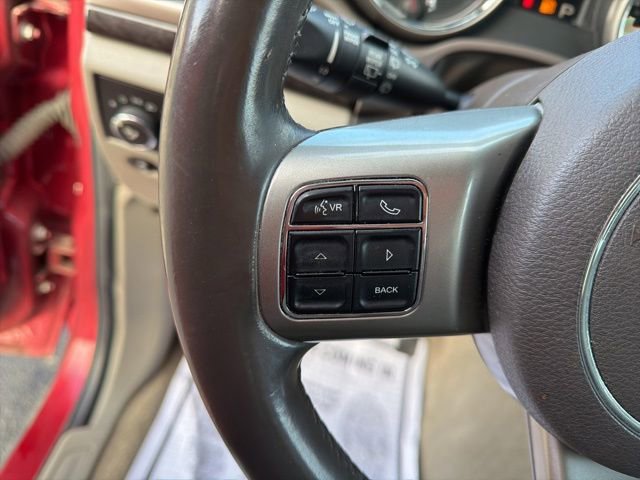 Used 2012 Jeep Grand Cherokee Laredo image 15