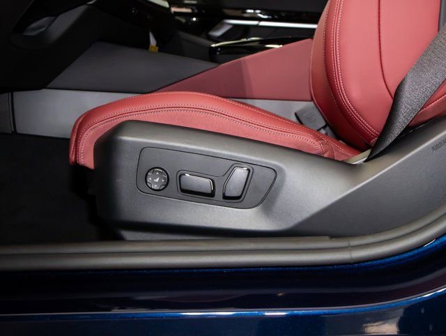 Used 2026 BMW 530i xDrive w/ Executive Package image 14