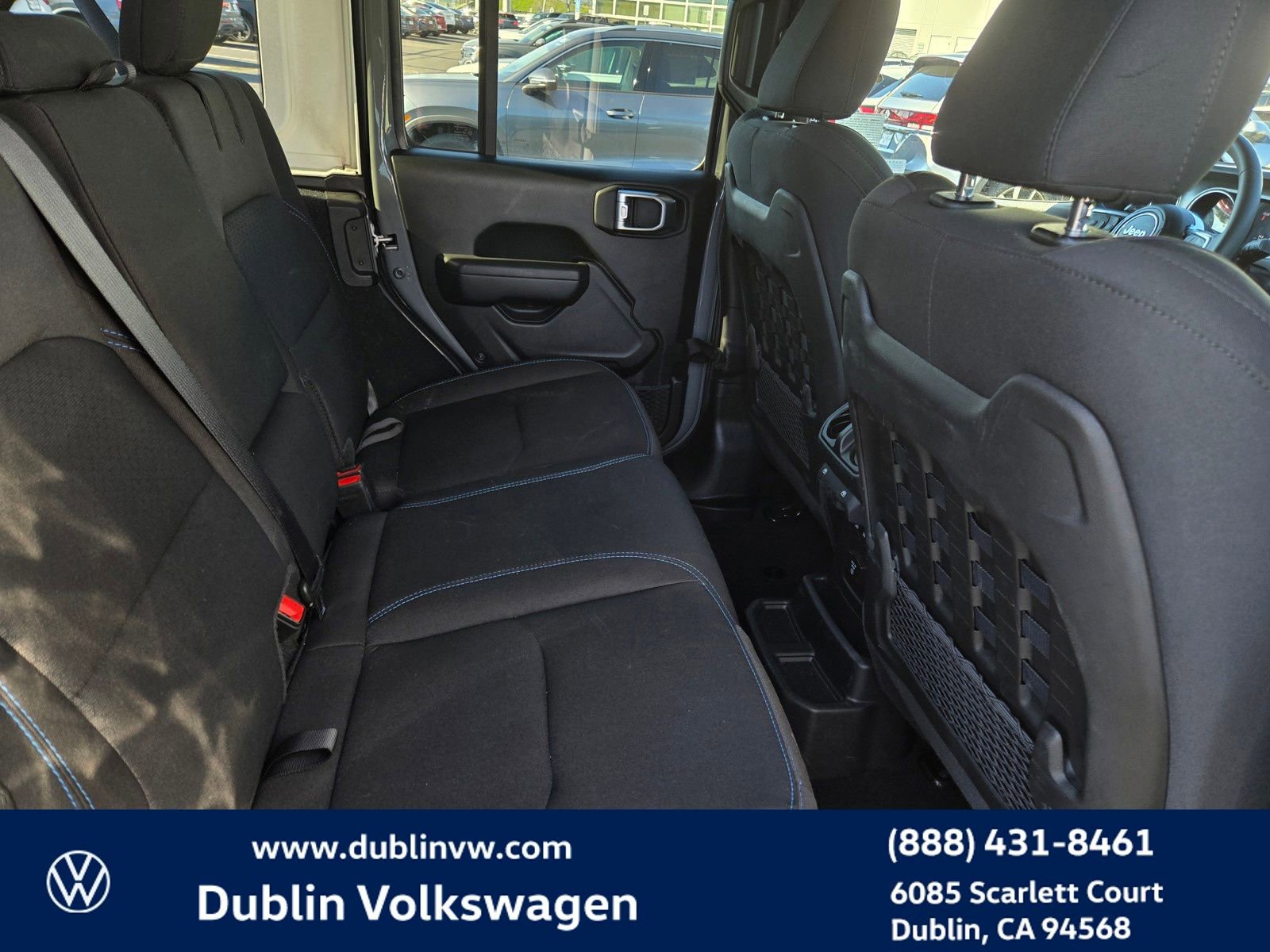 Used 2023 Jeep Wrangler Unlimited Rubicon 4xe image 18