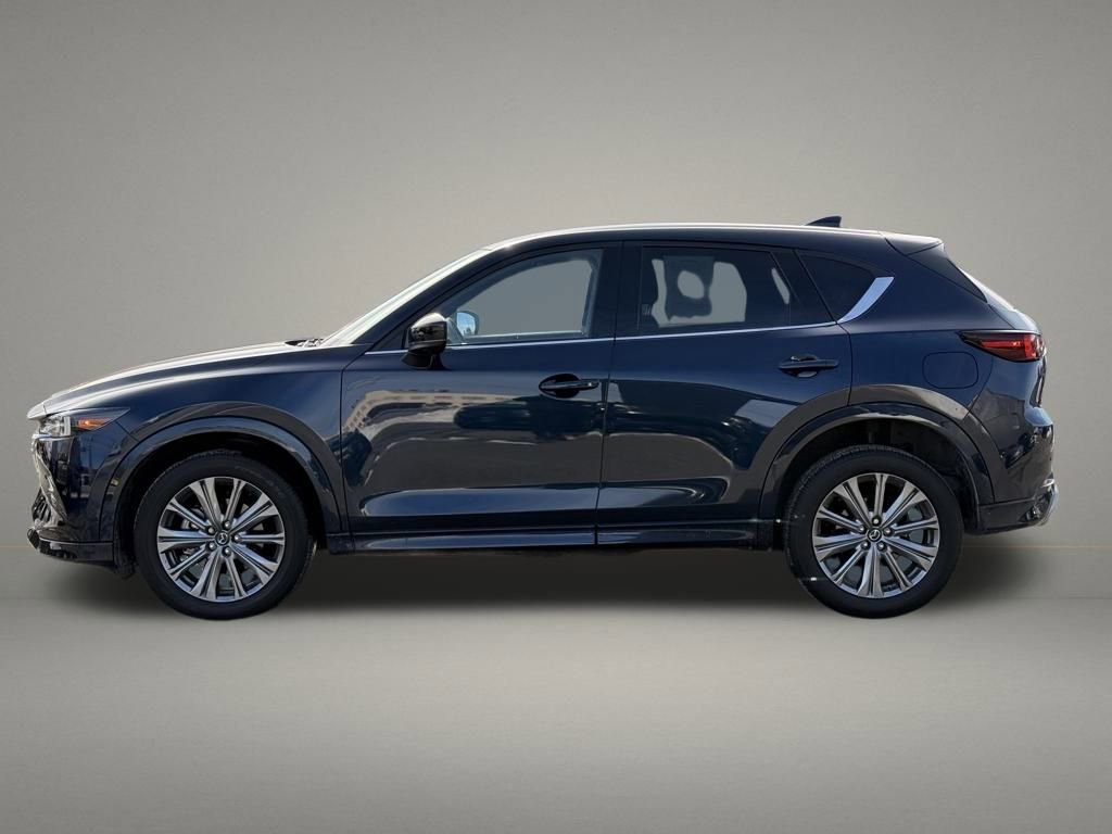 Used 2024 MAZDA CX-5 Signature image 2