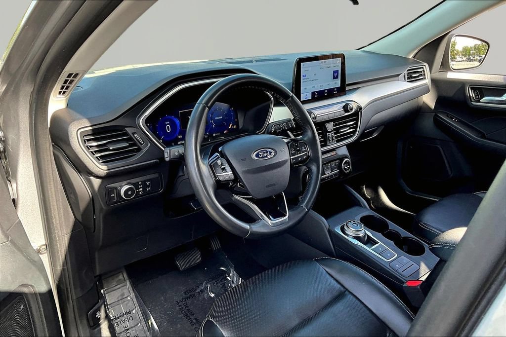 Used 2021 Ford Escape SEL w/ Technology Package AWD/4WD image 12