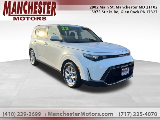 Used 2023 Kia Soul S image 1