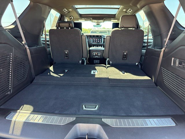 Used 2021 GMC Yukon Denali w/ Denali Premium Package AWD/4WD image 36
