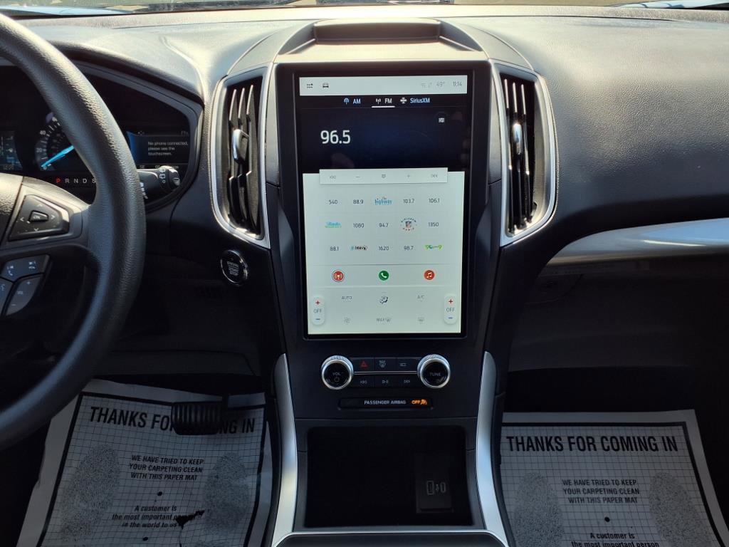 Certified 2024 Ford Edge SE w/ Black Appearance Package image 25