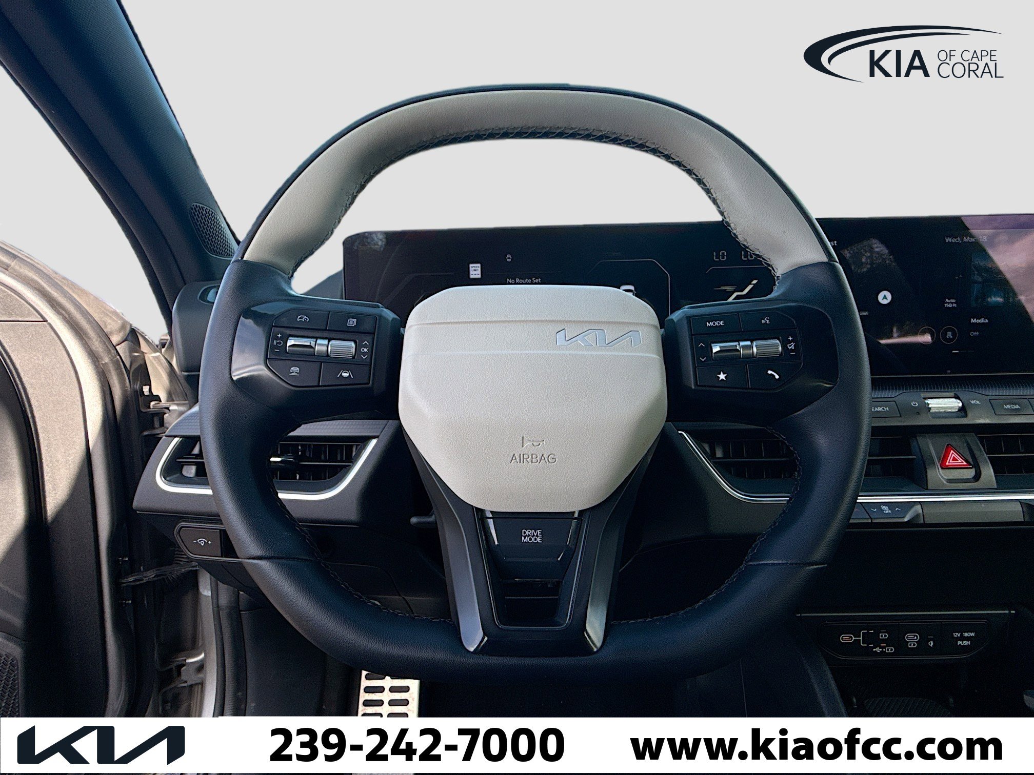 Certified 2025 Kia K4 GT-Line Turbo image 38