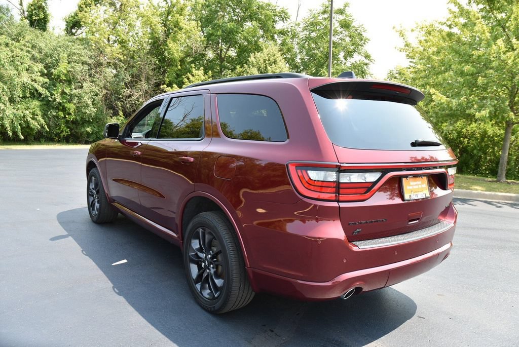 Certified 2025 Dodge Durango GT w/ Blacktop Package AWD/4WD image 7