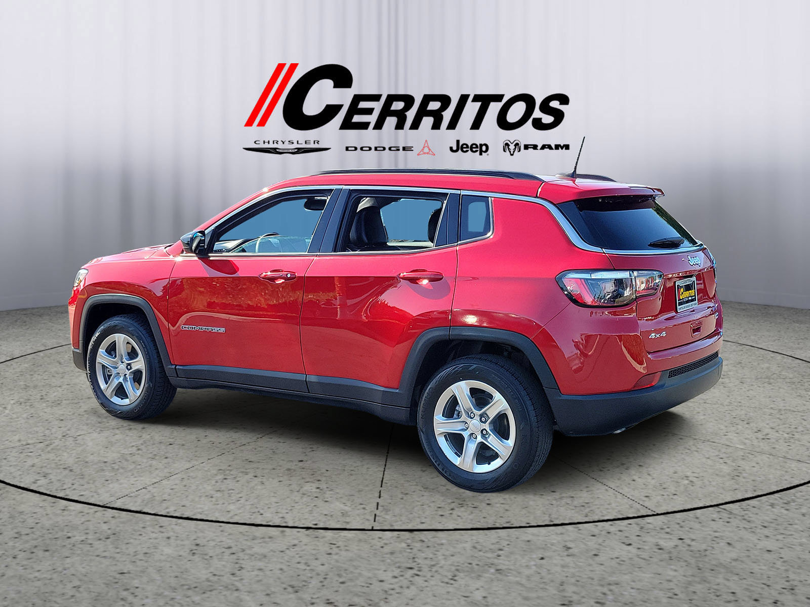 Certified 2024 Jeep Compass Latitude AWD/4WD image 2