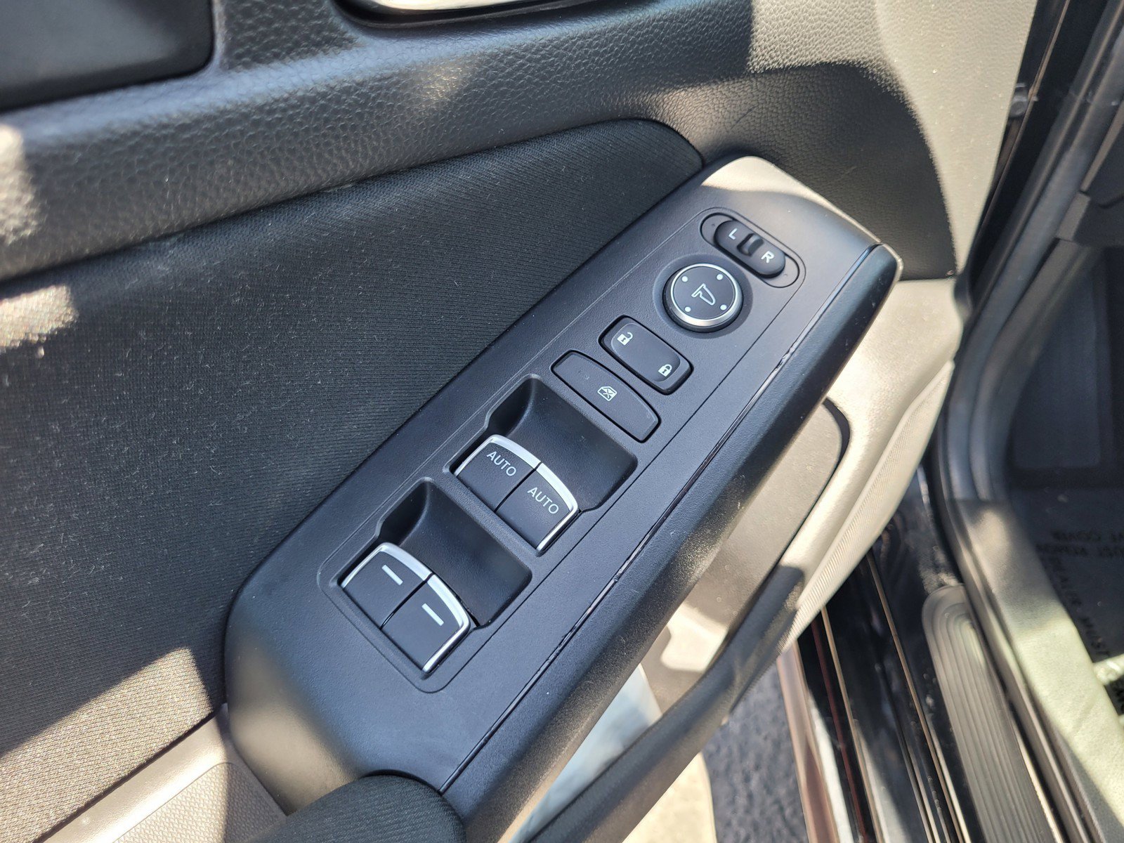 Used 2024 Honda Civic Sport image 27