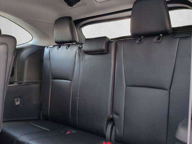 Used 2024 Toyota Highlander Limited AWD/4WD image 20