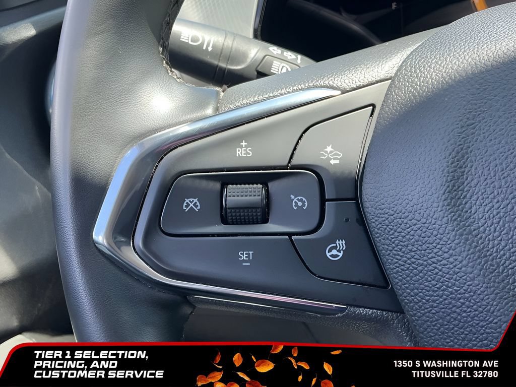 Used 2025 Chevrolet Trax LT w/ LT Convenience Package FWD image 27