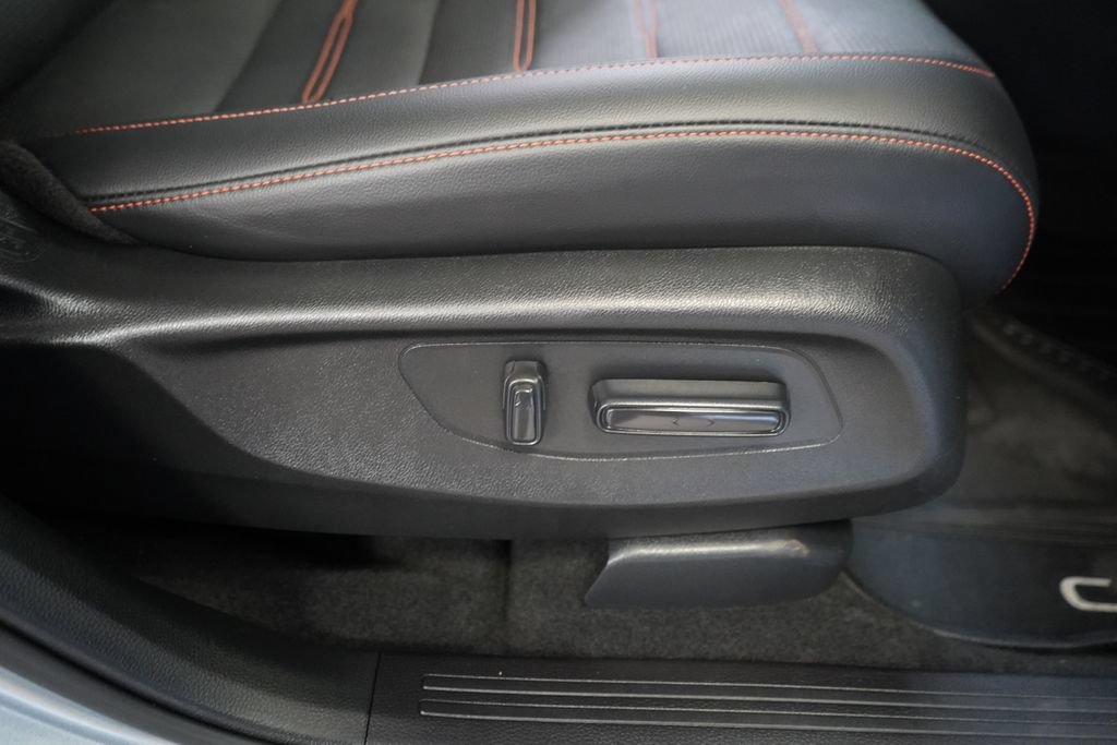 Used 2025 Honda CR-V Sport-L image 21