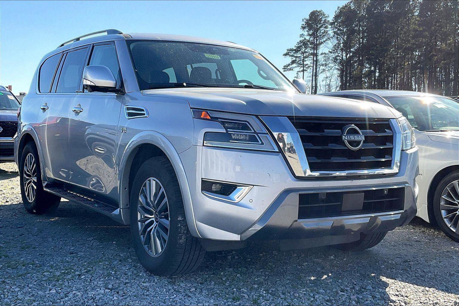 Used 2021 Nissan Armada SL w/ Captain's Chairs Package image 1