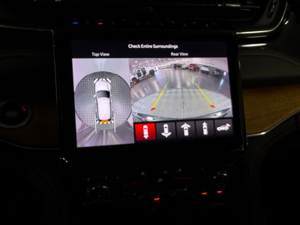 Used 2023 Jeep Grand Cherokee Summit image 24