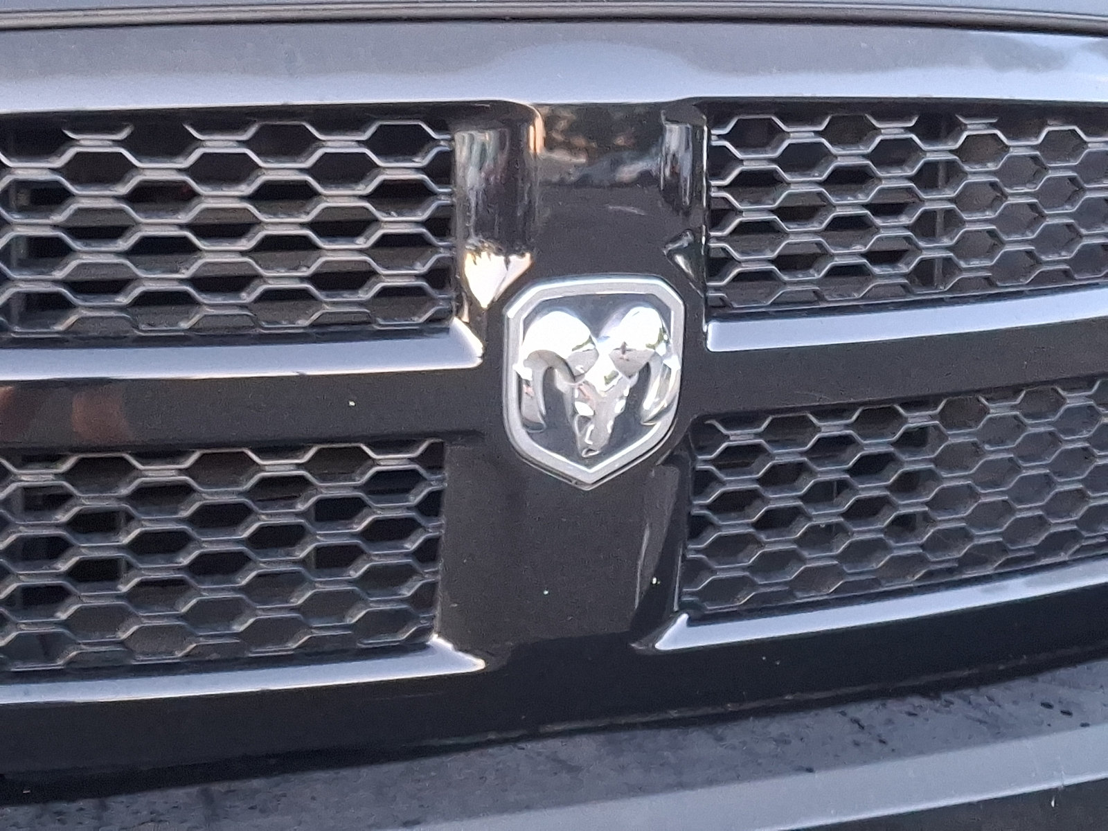 Used 2014 RAM 1500 Express AWD/4WD image 8
