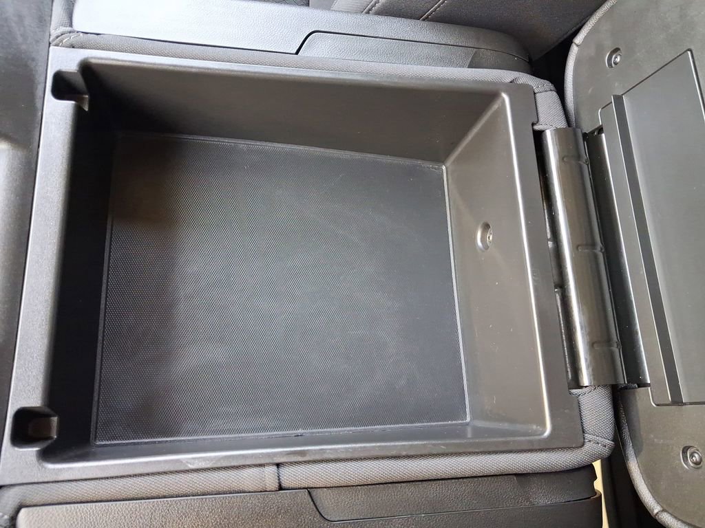 Used 2022 Chevrolet Silverado 1500 LT w/ Bed Protection Package image 24