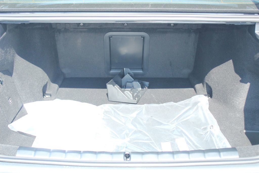 New 2026 BMW i7 xDrive60 w/ Executive Package AWD/4WD image 8