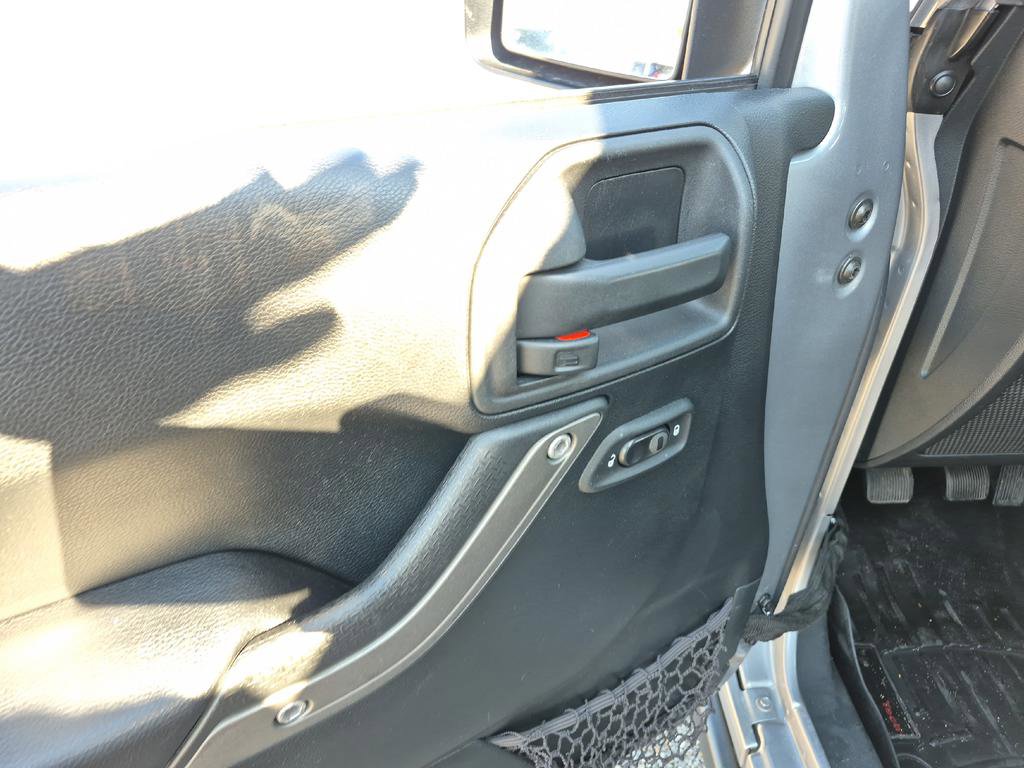 Used 2016 Jeep Wrangler Unlimited Sport w/ Quick Order Package 23S AWD/4WD image 23