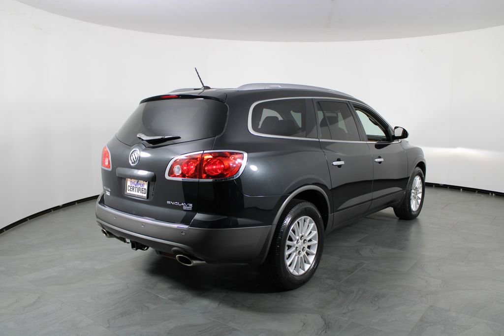 Used 2010 Buick Enclave CXL w/ Trailering Provision Package image 17