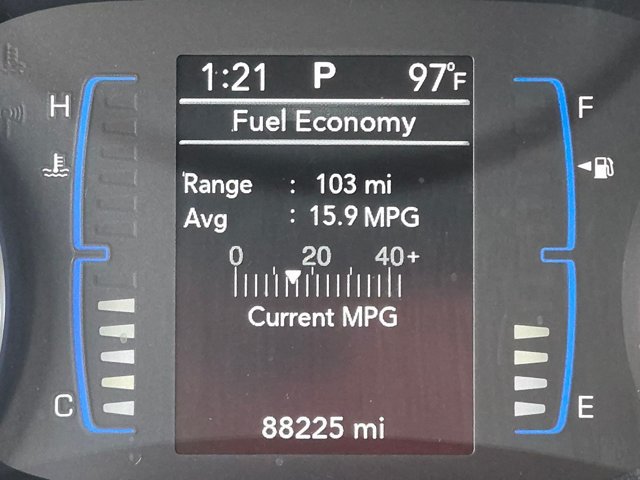 Used 2020 Chrysler Pacifica Touring-L FWD image 9