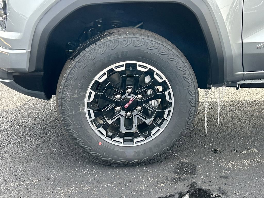 New 2026 GMC Canyon AT4 w/ Technology Plus Package AWD/4WD image 12