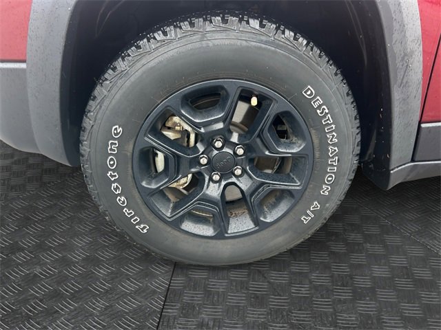 Used 2021 Jeep Cherokee Trailhawk w/ Premium Leather Package image 14