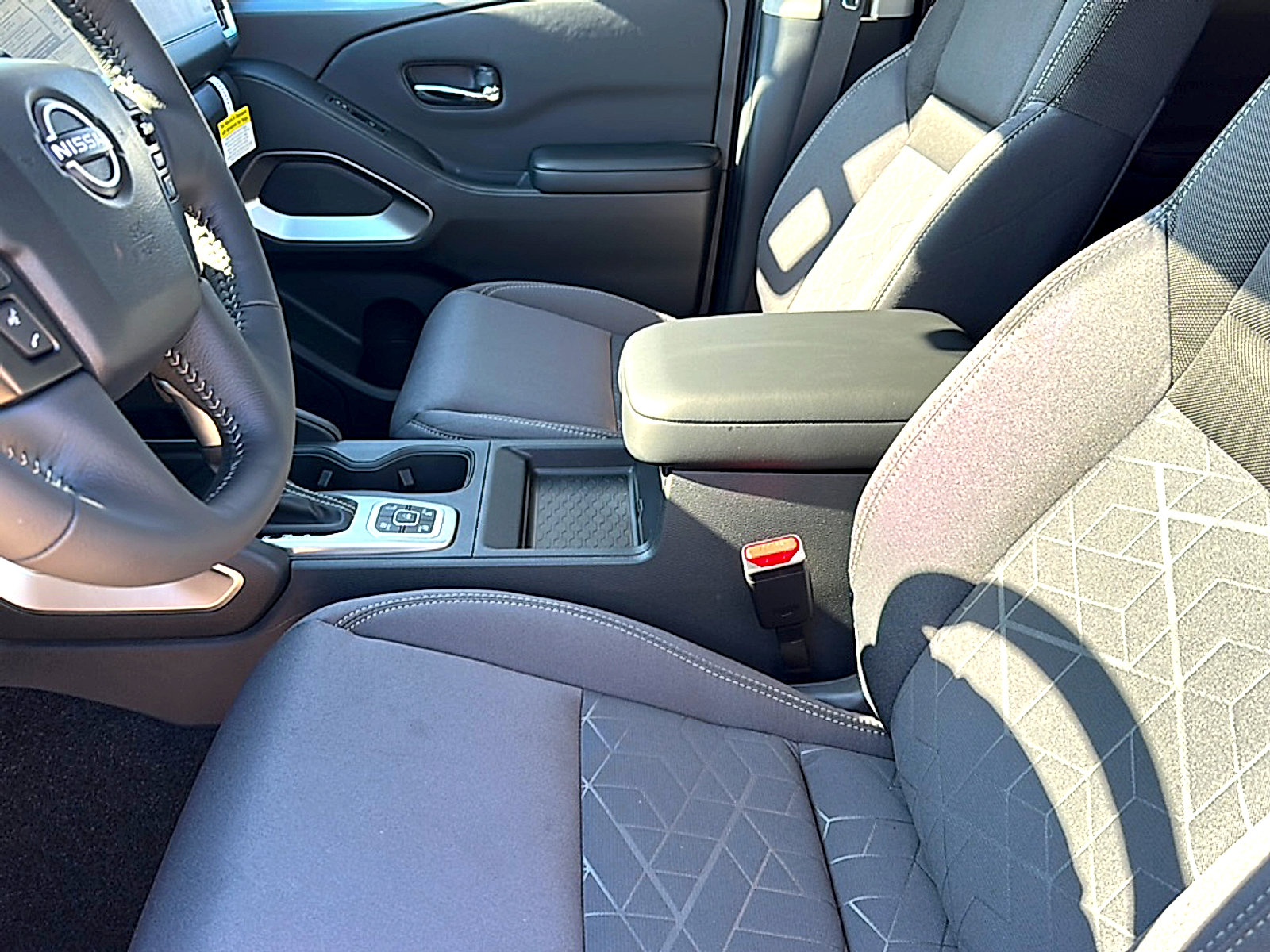 New 2026 Nissan Frontier SV w/ SV Convenience Package image 10