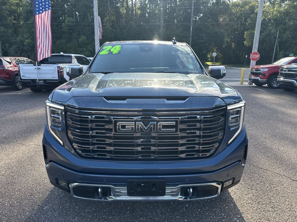 Used 2024 GMC Sierra 1500 Denali Ultimate AWD/4WD image 11