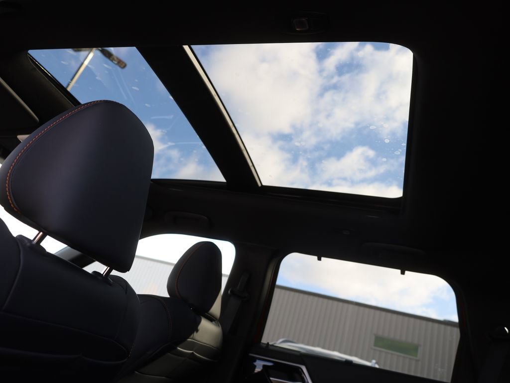 New 2025 Mitsubishi Outlander SEL image 42