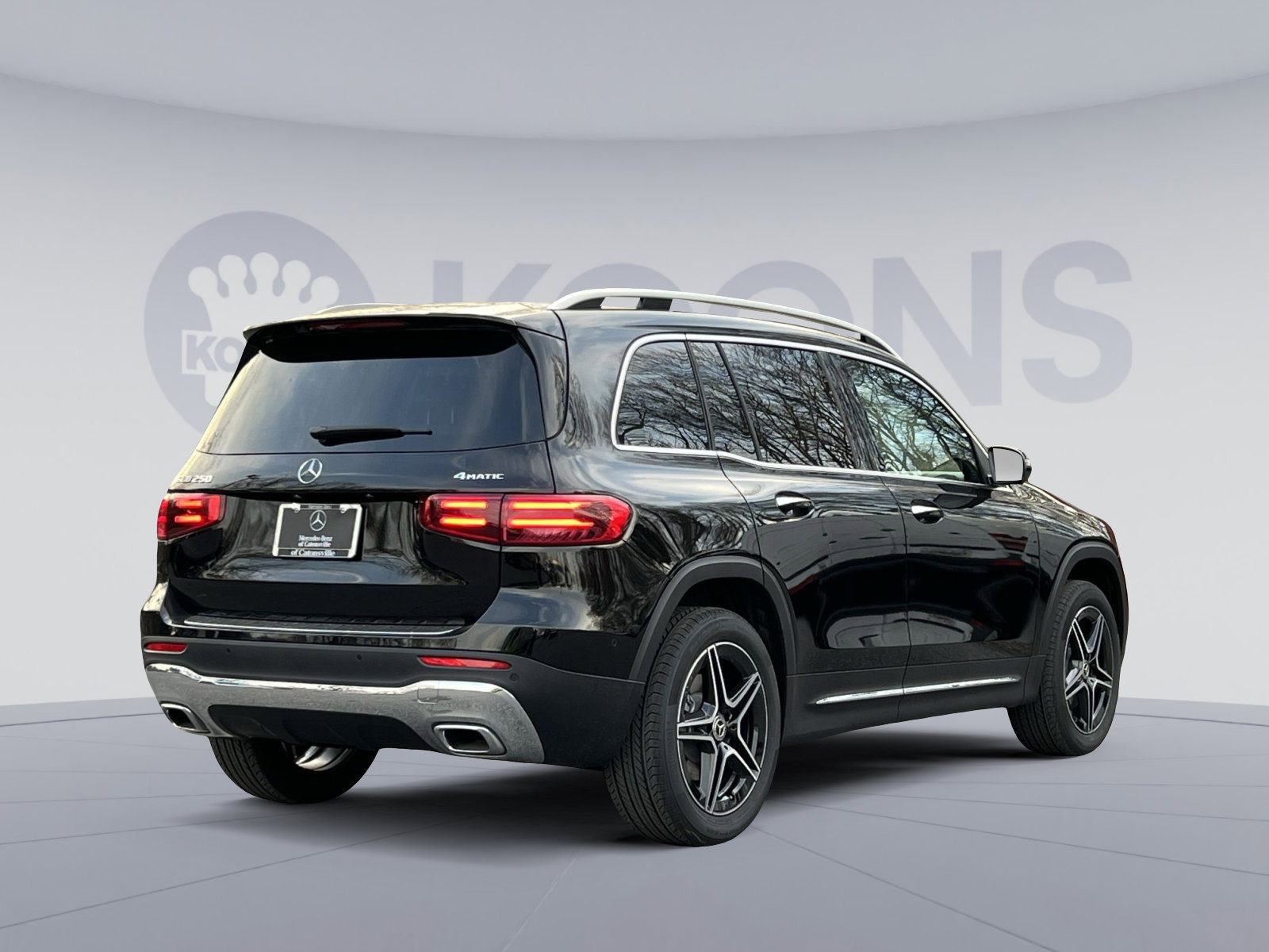 Certified 2026 Mercedes-Benz GLB 250 4MATIC image 5