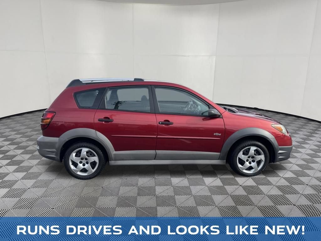 Used 2005 Pontiac Vibe w/ Power Group Value Package FWD image 4