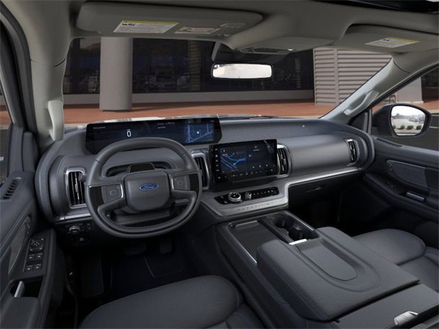 New 2025 Ford Expedition Platinum w/ Driver's Package image 9
