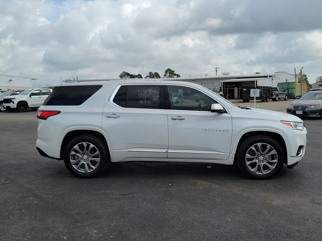 Used 2019 Chevrolet Traverse Premier w/ Driver Confidence II Package image 18