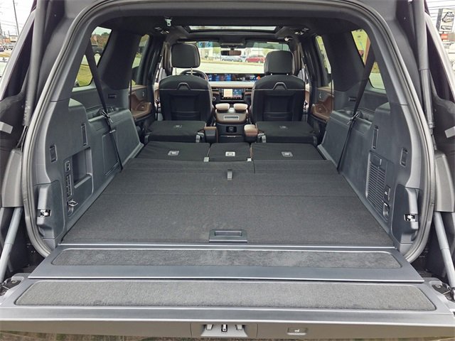 New 2026 Lincoln Navigator L Reserve image 7