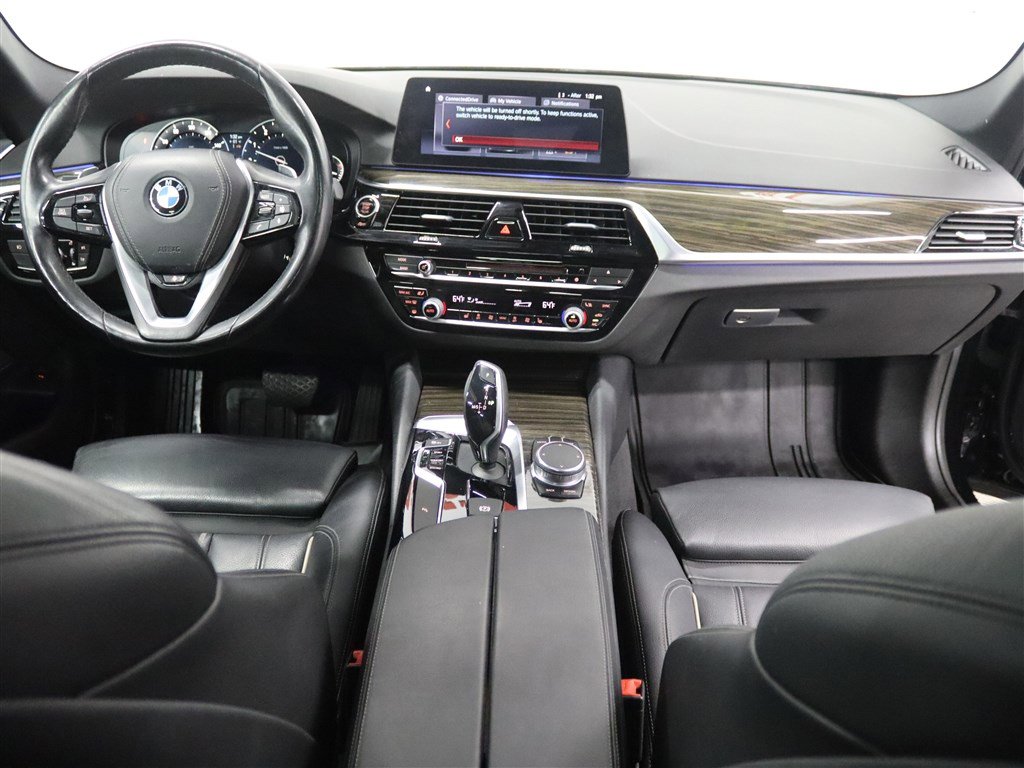Used 2018 BMW 540i xDrive image 26