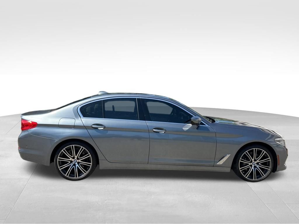 Used 2018 BMW 540i xDrive image 7