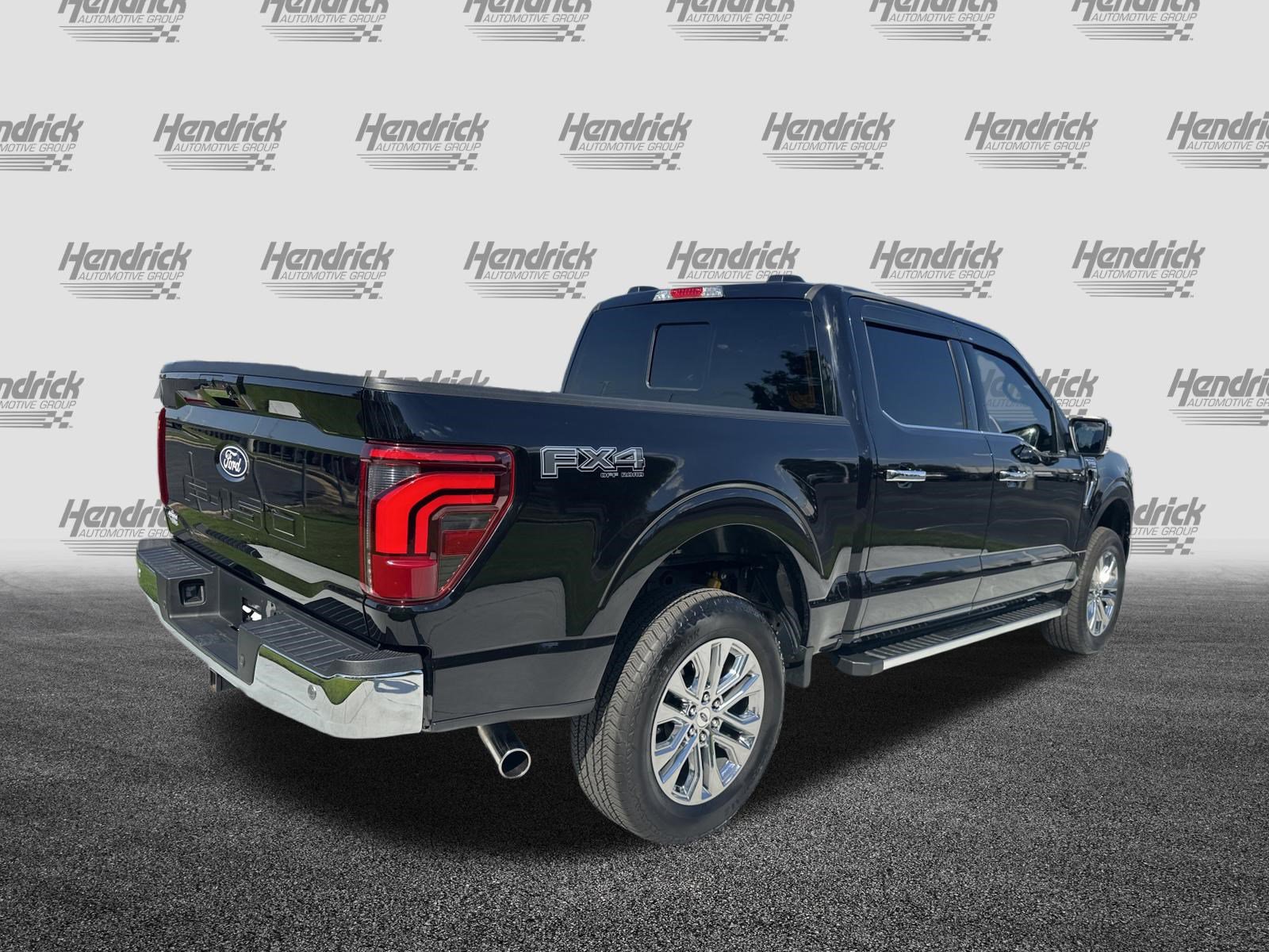 Used 2024 Ford F150 Lariat w/ FX4 Off-Road Package AWD/4WD image 10
