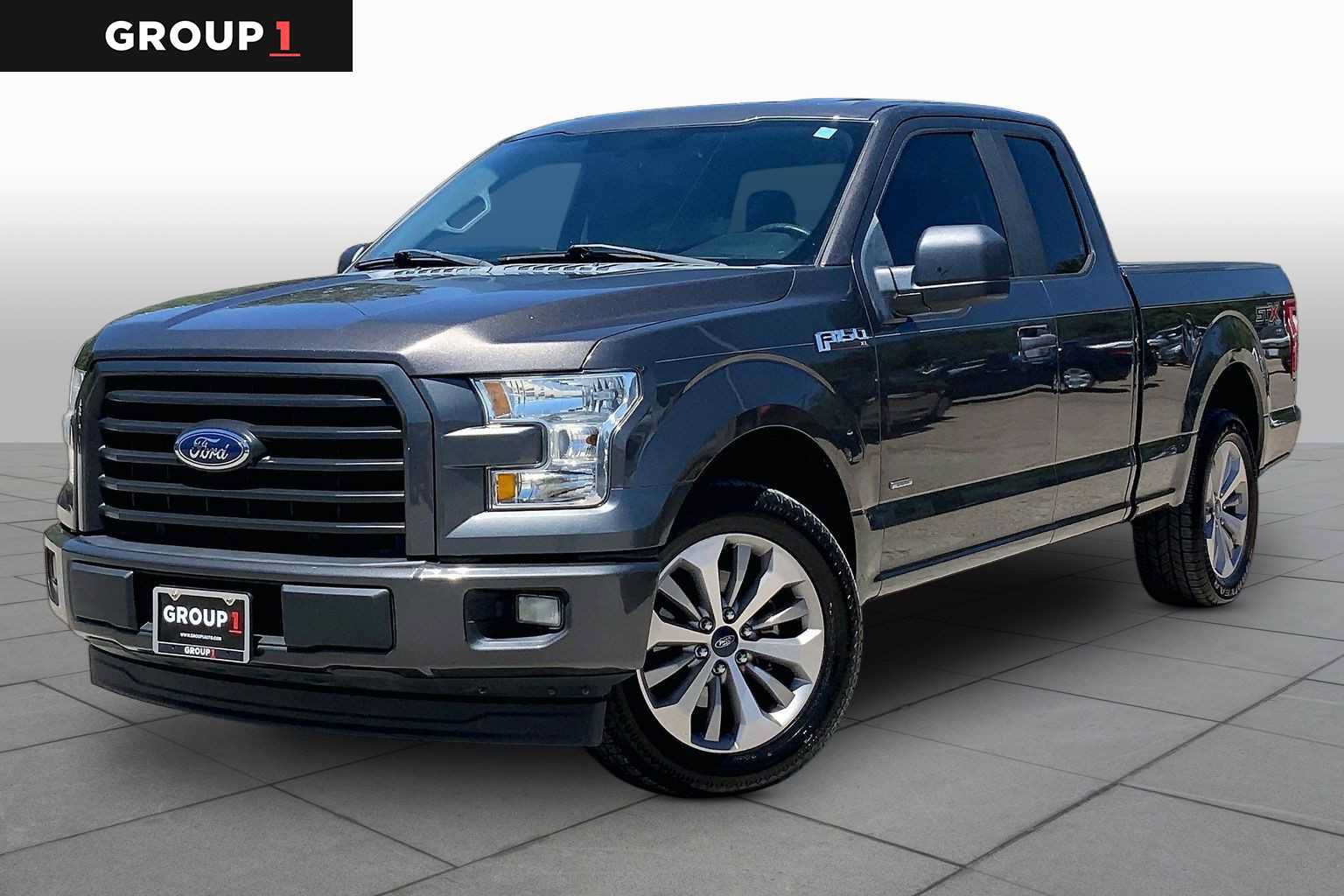 Used 2017 Ford F150 XL w/ Equipment Group 101A Mid RWD image 1
