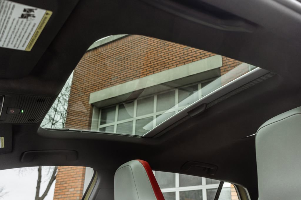 Used 2022 Volkswagen GTI Autobahn image 30