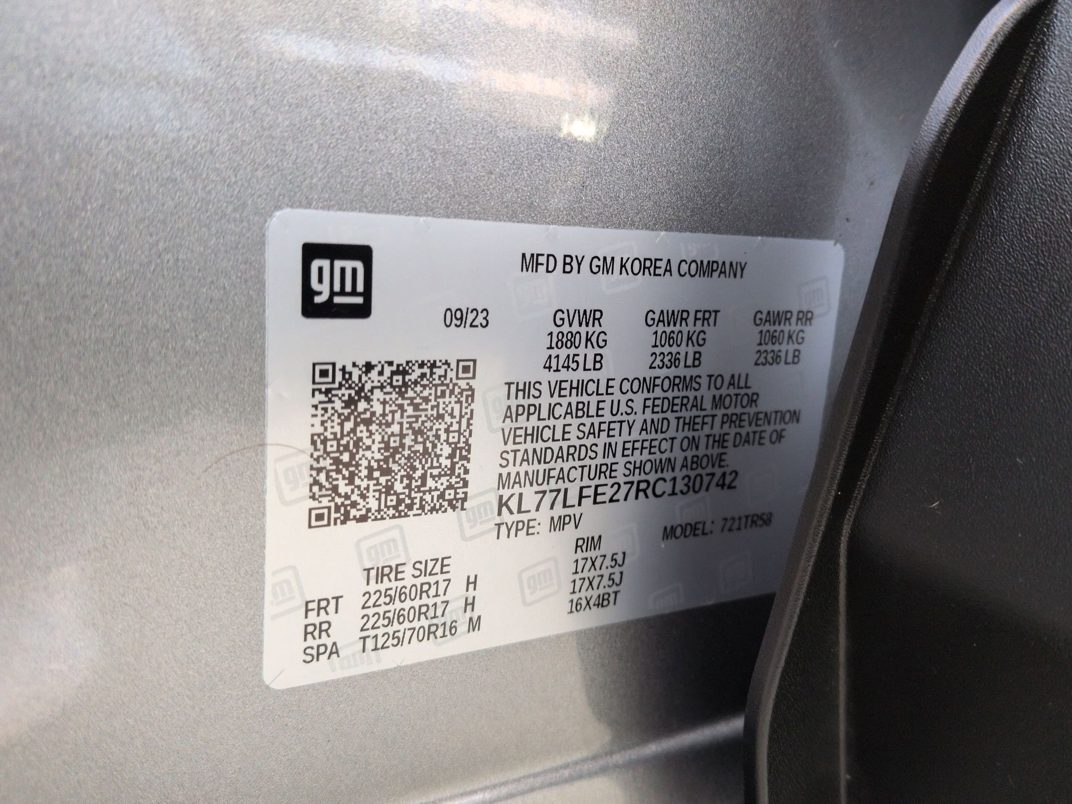 Used 2024 Chevrolet Trax LS w/ LS Convenience Package image 30