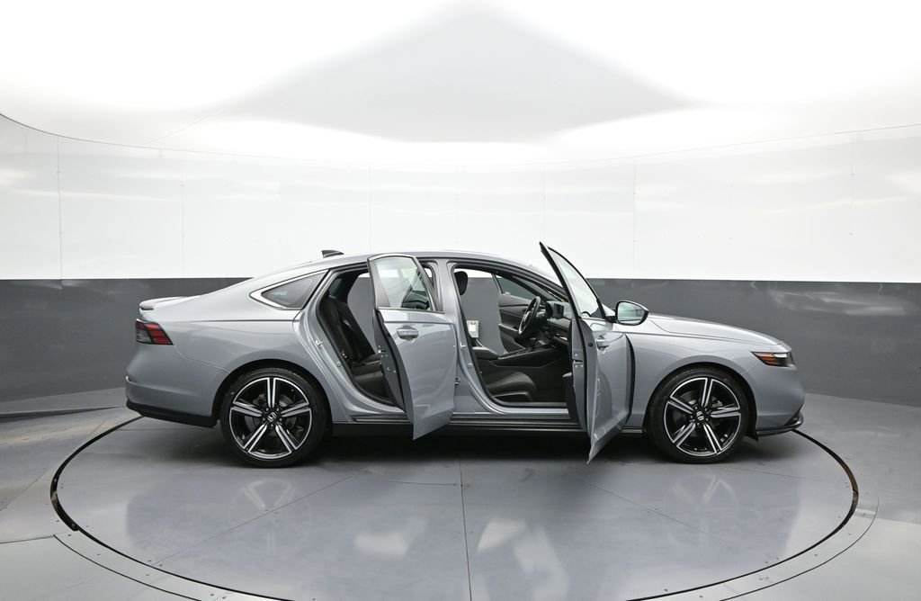Certified 2024 Honda Accord Sport image 40