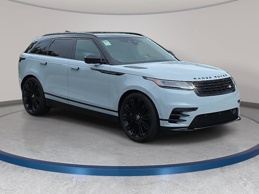 Used 2025 Land Rover Range Rover Velar Dynamic HSE AWD/4WD image 3