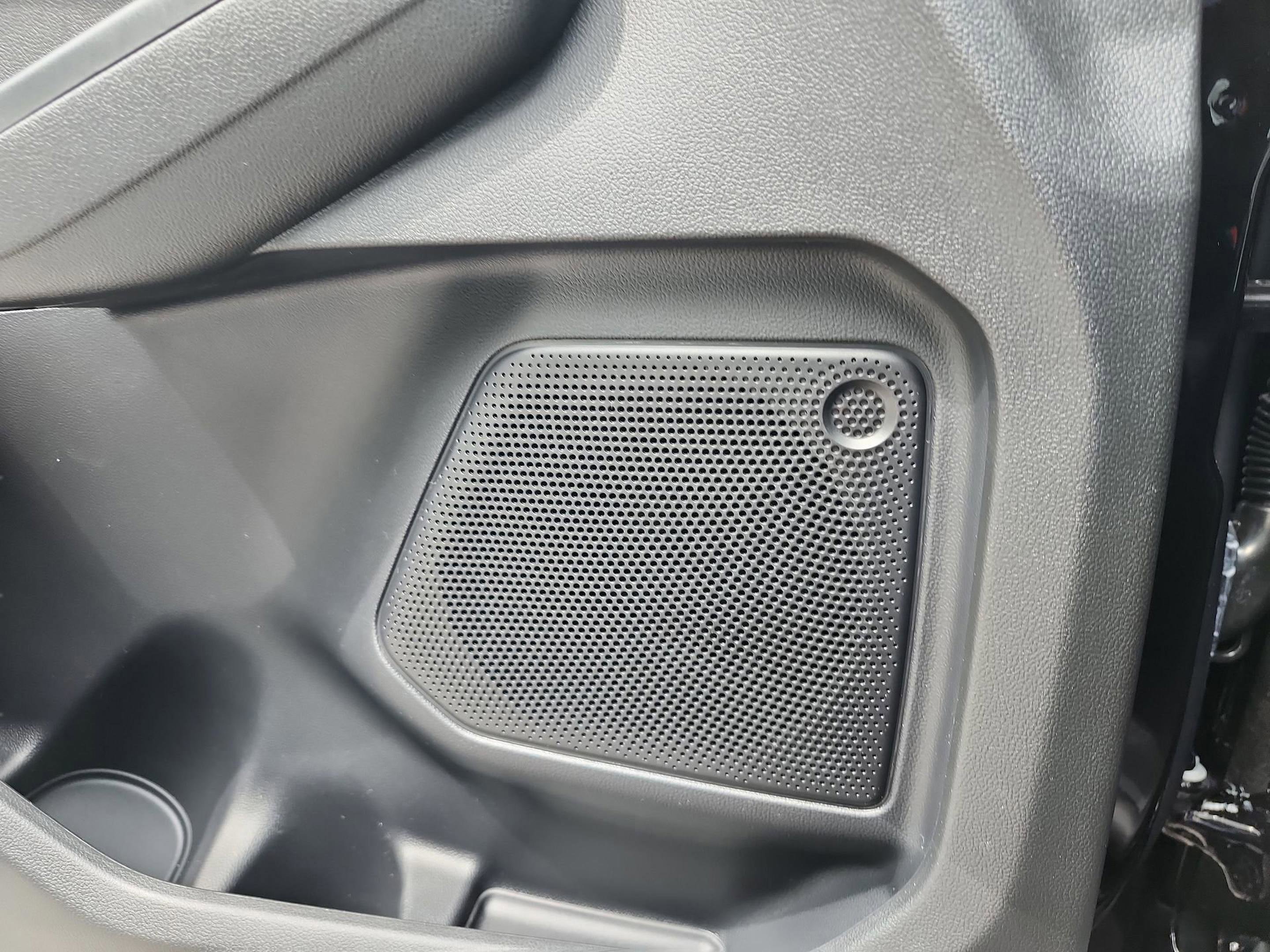 New 2025 Ford Escape SE image 26