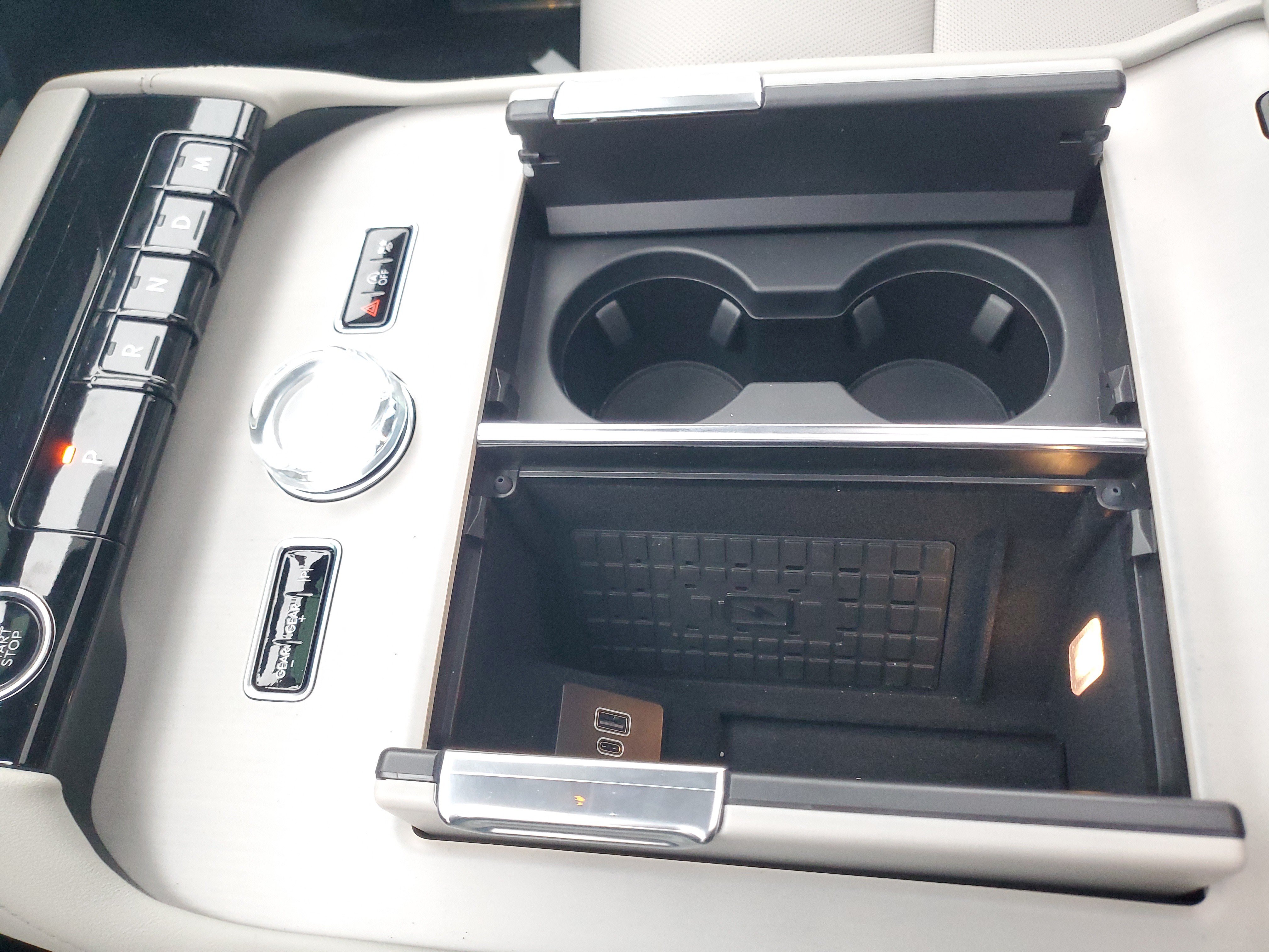 New 2026 Lincoln Navigator Reserve w/ Jet Appearance Package AWD/4WD image 26