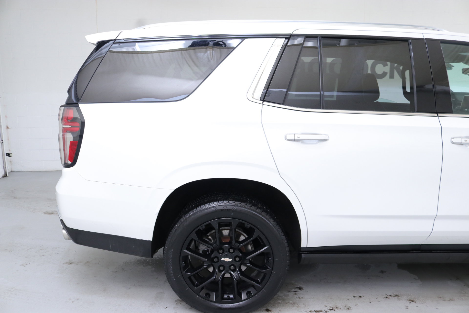 Used 2023 Chevrolet Tahoe Premier image 9